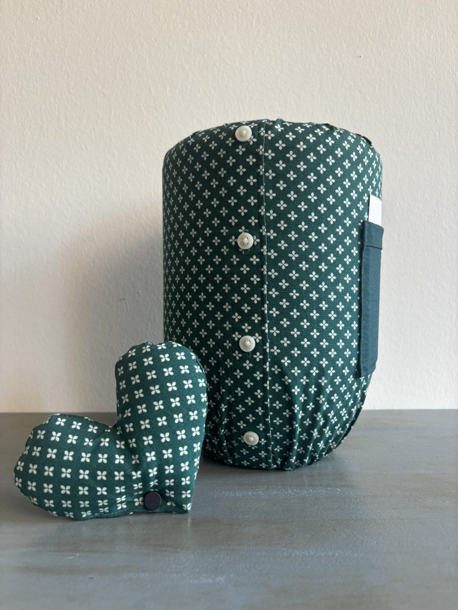 Hemdurne mit Brief und Kraftkissen